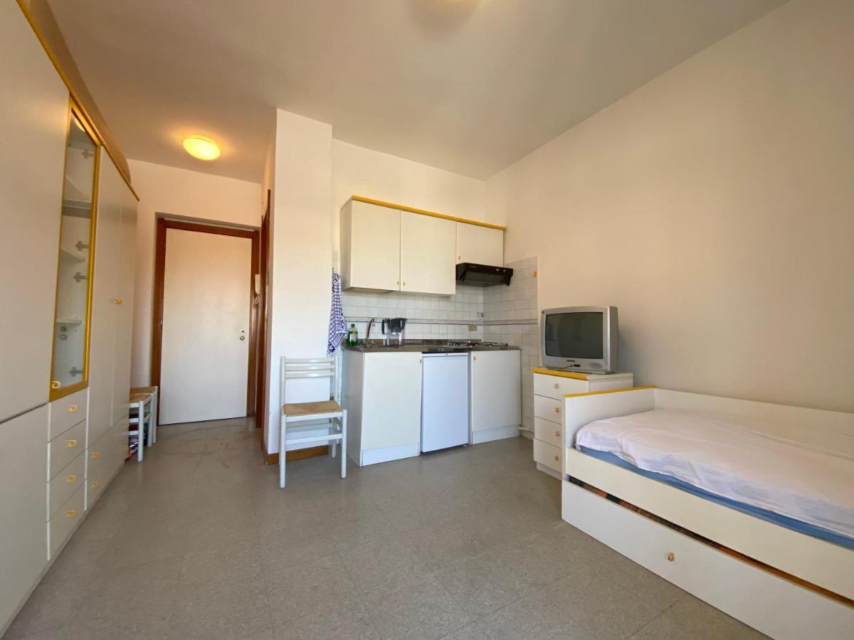Casa Mare Διαμέρισμα Λινιάνο Σαμπιαντόρο Εξωτερικό φωτογραφία
